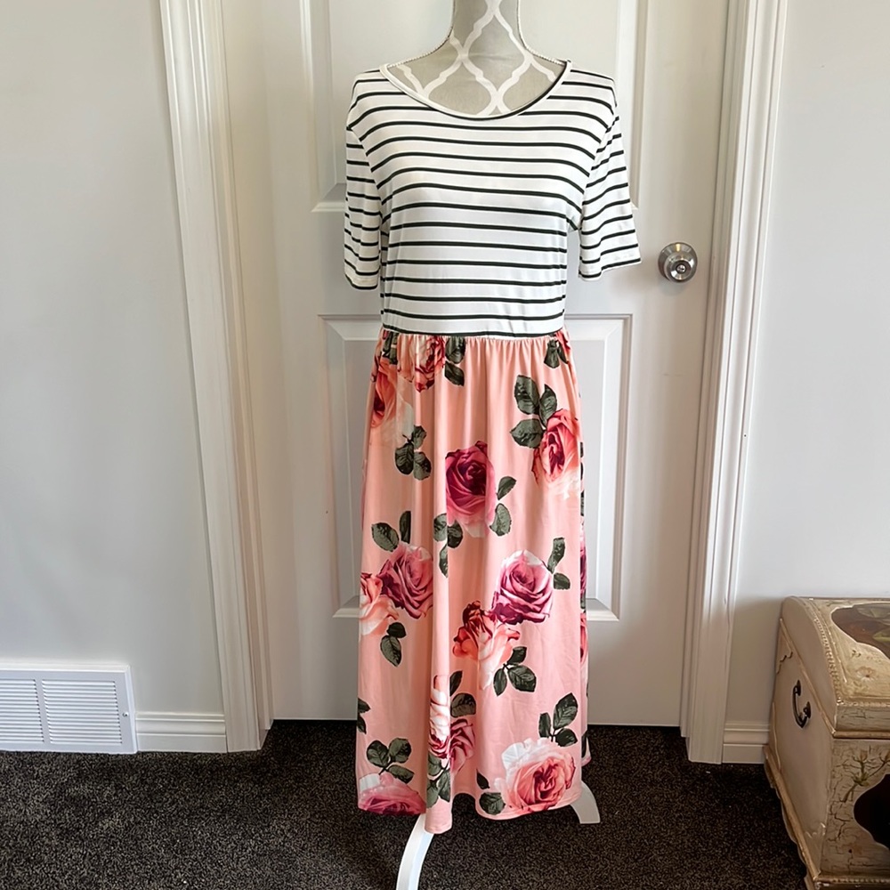 Reborn J floral/striped dress